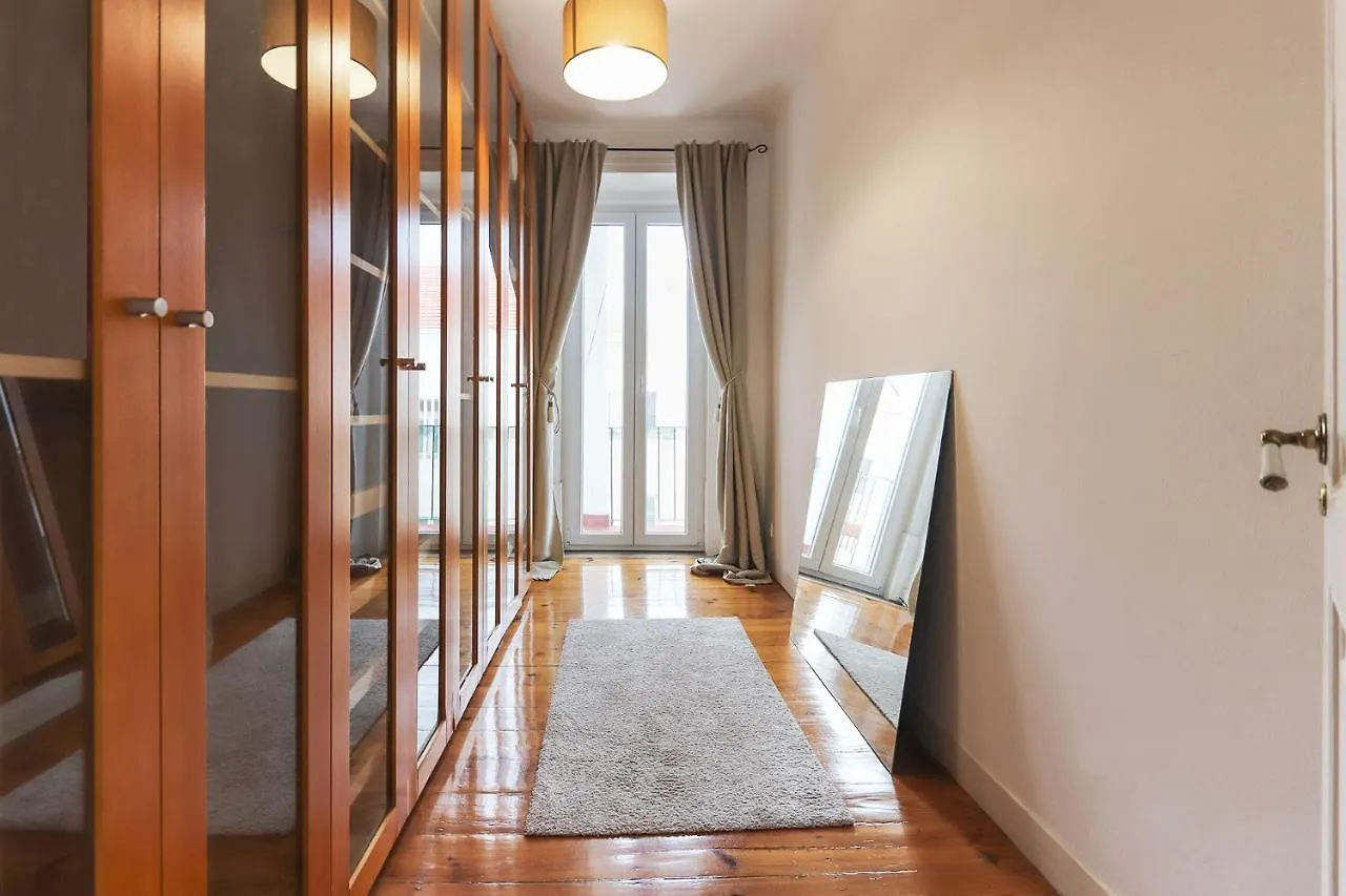 Estrela Panoramic Views By Homing Apartman Lisboa